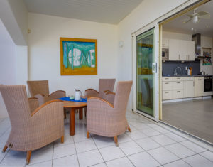 bonaire oceanfront apartment