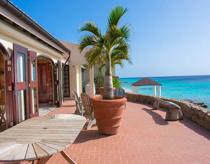 Bonaire oceanfront villas