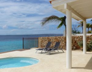 Bonaire oceanfront villa