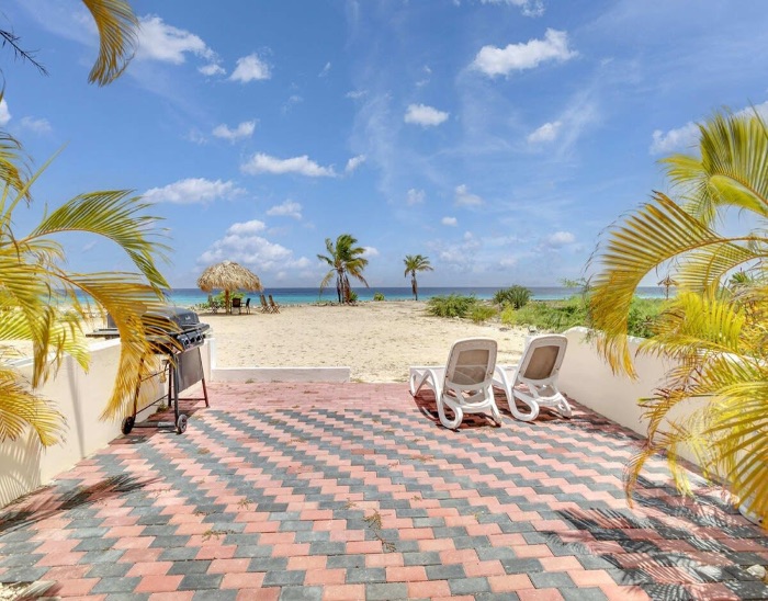 oceanfront 2 bedroom King's Beach Ocean's Eleven