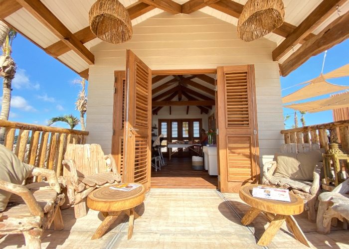 Ocean Oasis massage hut